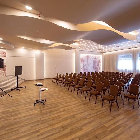 Hotel Jan Sander Aleksandrów Łódzki Buitenkant foto