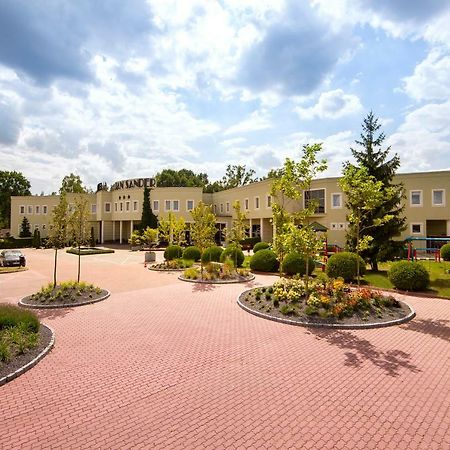 Hotel Jan Sander Aleksandrów Łódzki Buitenkant foto