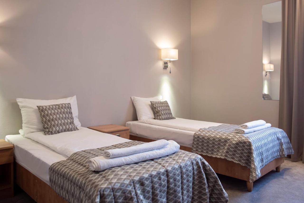Hotel Jan Sander Aleksandrów Łódzki Buitenkant foto